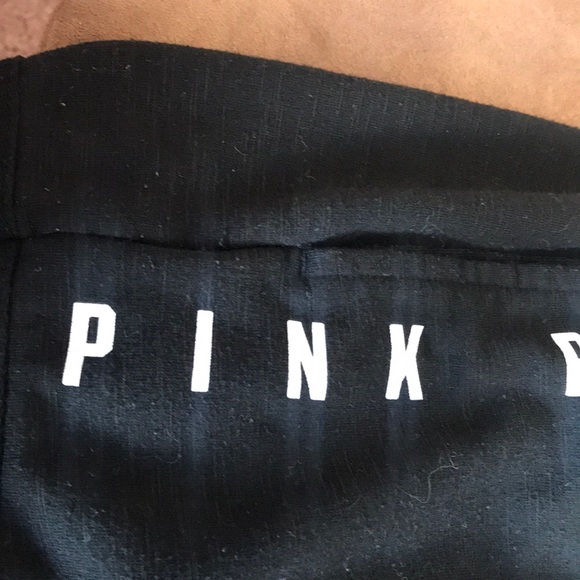 ❌SOLD❌ PINK black comfy shorts - Picture 3 of 4